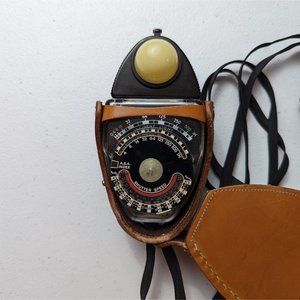 Vintage Norwood Director Model C Exposure Meter w/ Leather Case